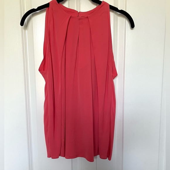 Diane von Furstenberg Silk Sleeveless Top - Picture 2 of 4